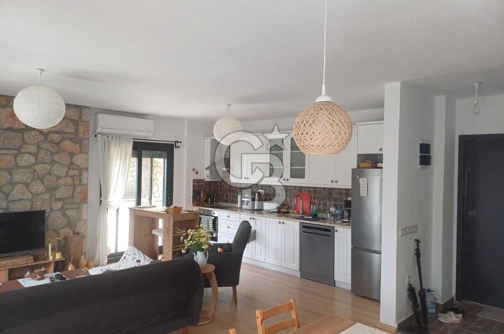 DATÇA MESUDİYE'DE DENİZ MANZARALI MÜSTAKİL GİRİŞLİ BAHÇELİ DAİRE