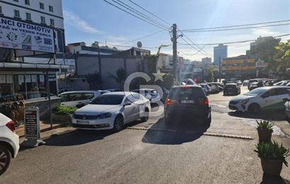 BOSTANCI OTO SANAYİDE DEVREN KİRALIK FIRSAT DÜKKAN