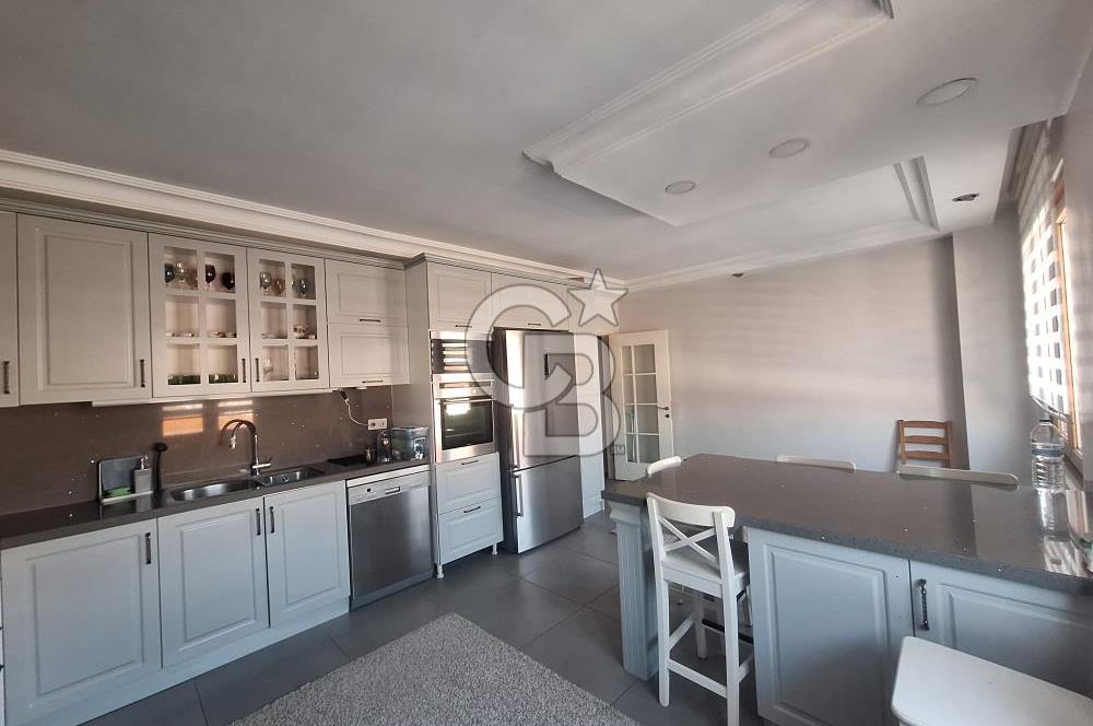 Maltepe Feyzullah mah Özel Dekorasyonlu, Teraslı Ve Jakuzili 5+2