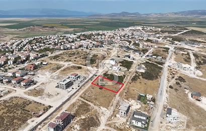  MENEMEN SEYREK VİLLAKENTTE KAT KARŞILIĞI SATILIK ARSA