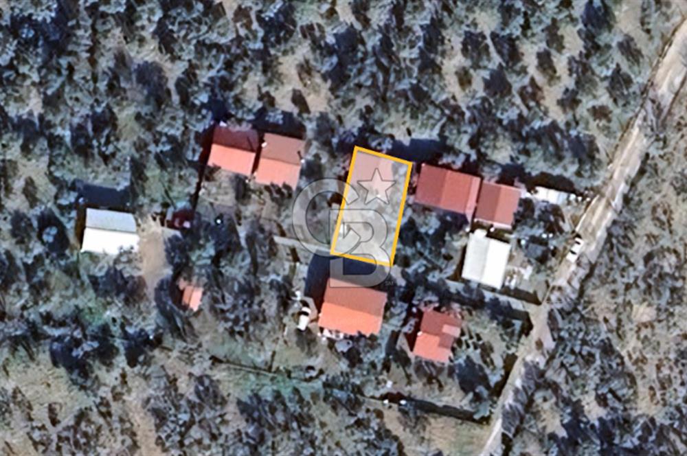 BUCA KIRIKLAR KÖYÜNDE SATILIK EV VE HOBİ BAHÇESİ