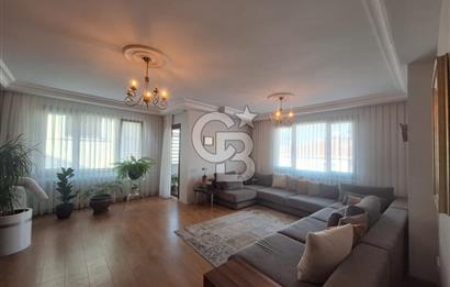 Maltepe Feyzullah mah Özel Dekorasyonlu, Teraslı Ve Jakuzili 5+2