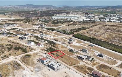  MENEMEN SEYREK VİLLAKENTTE KAT KARŞILIĞI SATILIK ARSA