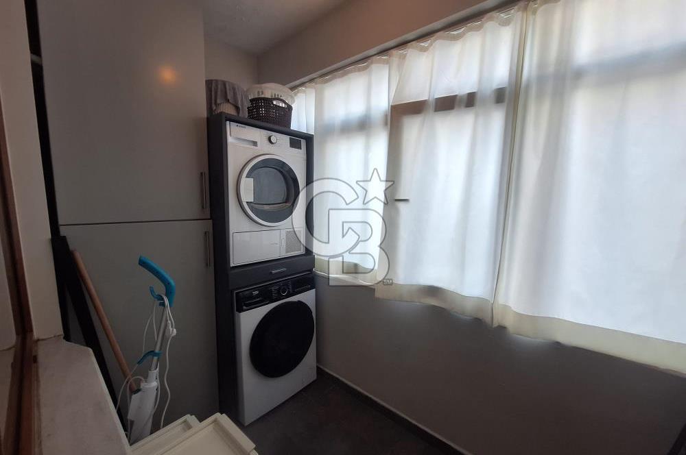 Maltepe Feyzullah mah Özel Dekorasyonlu, Teraslı Ve Jakuzili 5+2