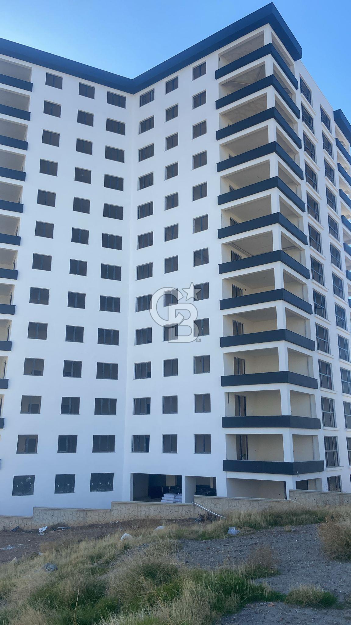 ALCI MAHALLESİ'NİN EN DONANIMLI PROJESİNDE GENİŞ SATILIK DAİRE