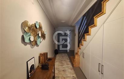 Maltepe Feyzullah mah Özel Dekorasyonlu, Teraslı Ve Jakuzili 5+2