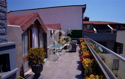 Maltepe Feyzullah mah Özel Dekorasyonlu, Teraslı Ve Jakuzili 5+2