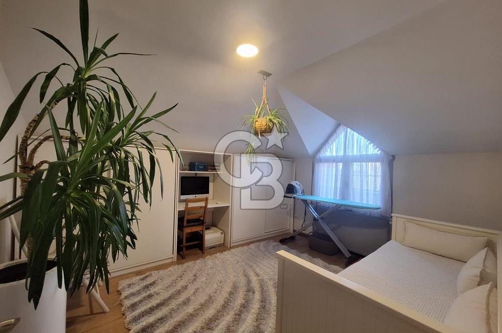 Maltepe Feyzullah mah Özel Dekorasyonlu, Teraslı Ve Jakuzili 5+2