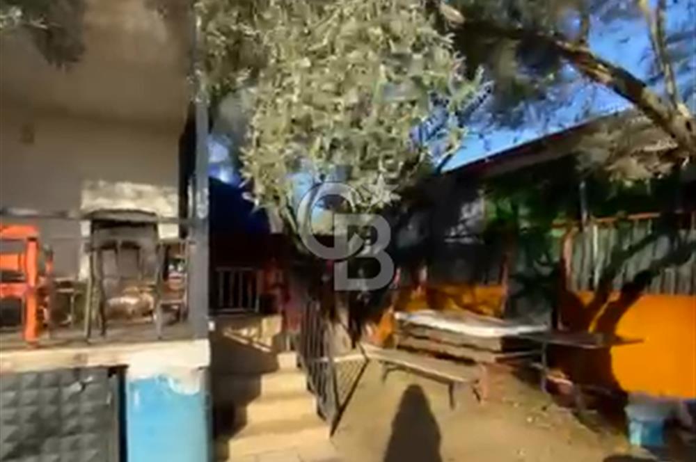 BUCA KIRIKLAR KÖYÜNDE SATILIK EV VE HOBİ BAHÇESİ