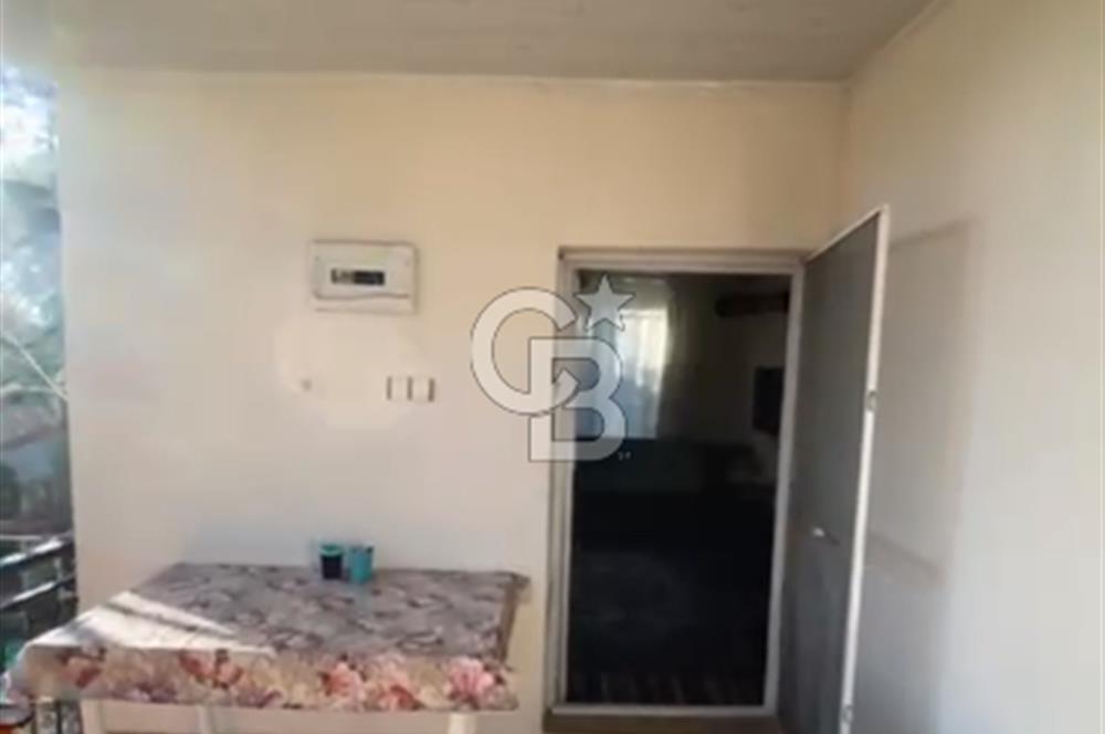 BUCA KIRIKLAR KÖYÜNDE SATILIK EV VE HOBİ BAHÇESİ