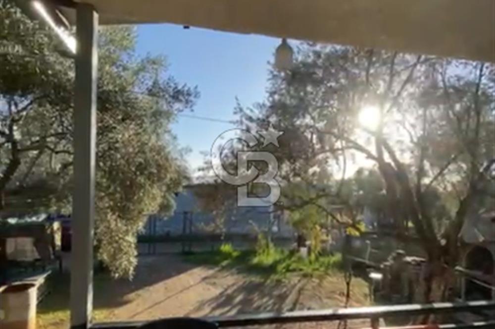 BUCA KIRIKLAR KÖYÜNDE SATILIK EV VE HOBİ BAHÇESİ