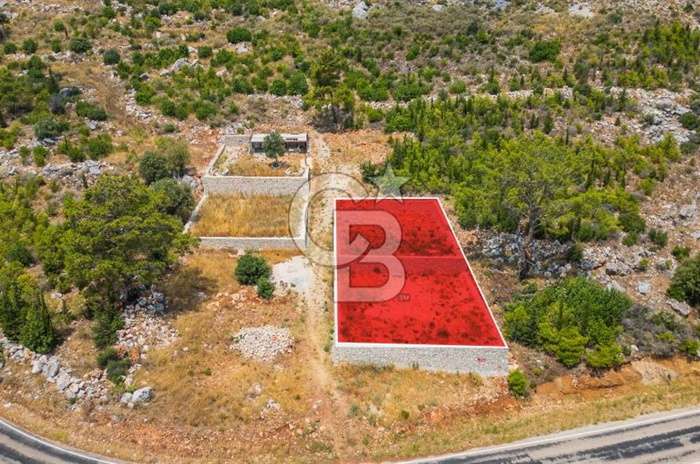 KONYAALTI HURMA'DA DOĞA VE ŞEHİR MANZARALI 912 m² ARAZİ