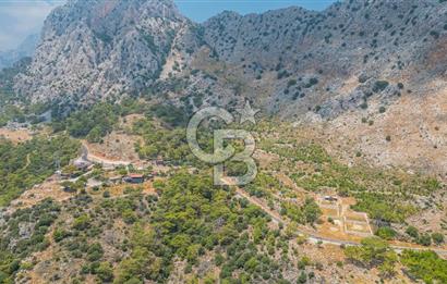 KONYAALTI HURMA'DA DOĞA VE ŞEHİR MANZARALI 912 m² ARAZİ