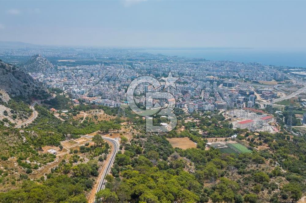 KONYAALTI HURMA'DA DOĞA VE ŞEHİR MANZARALI 912 m² ARAZİ