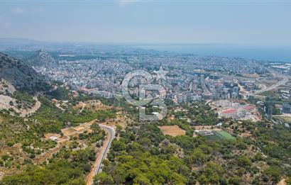 KONYAALTI HURMA'DA DOĞA VE ŞEHİR MANZARALI 912 m² ARAZİ