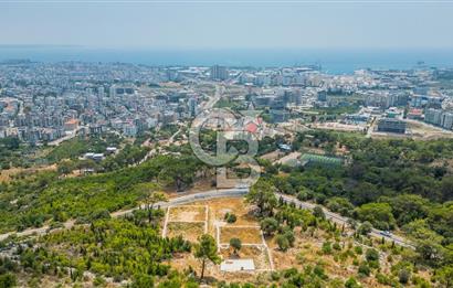 KONYAALTI HURMA'DA DOĞA VE ŞEHİR MANZARALI 912 m² ARAZİ