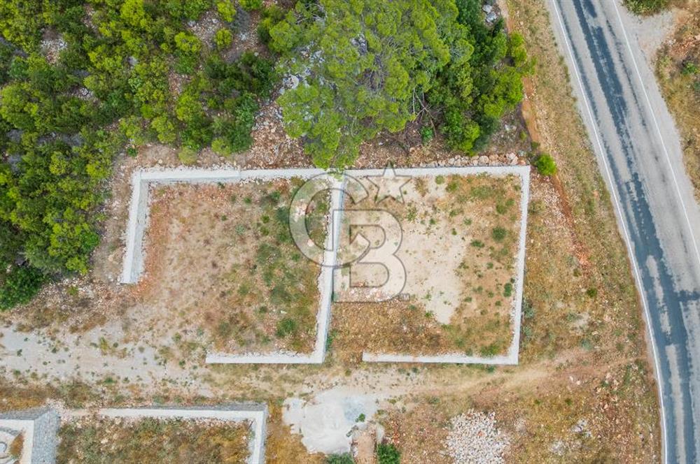 KONYAALTI HURMA'DA DOĞA VE ŞEHİR MANZARALI 912 m² ARAZİ