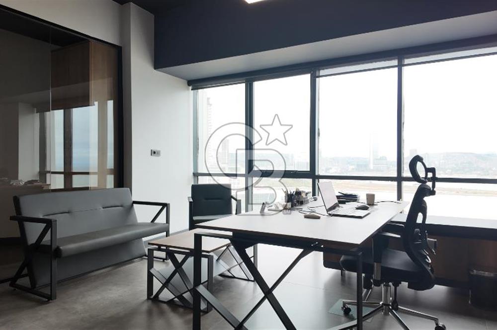 TEPEKULE İŞ VE KONGRE MERKEZİNDE DENİZ MANZARALI SATILIK OFİS