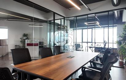 TEPEKULE İŞ VE KONGRE MERKEZİNDE DENİZ MANZARALI SATILIK OFİS