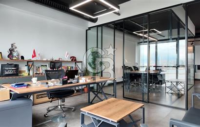 TEPEKULE İŞ VE KONGRE MERKEZİNDE DENİZ MANZARALI SATILIK OFİS