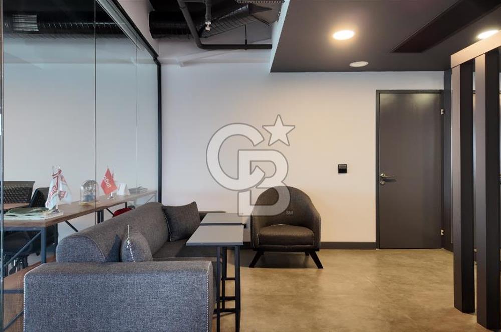 TEPEKULE İŞ VE KONGRE MERKEZİNDE DENİZ MANZARALI SATILIK OFİS