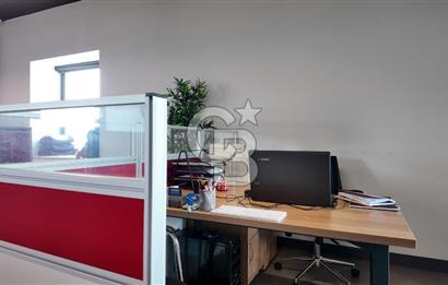 TEPEKULE İŞ VE KONGRE MERKEZİNDE DENİZ MANZARALI SATILIK OFİS