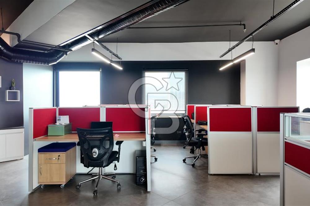 TEPEKULE İŞ VE KONGRE MERKEZİNDE DENİZ MANZARALI SATILIK OFİS