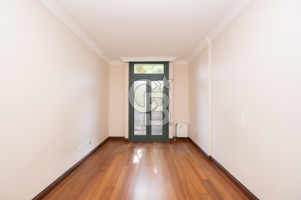 ALTUNİZADE MESA KORU EVLERİ, YENİLENMİŞ 4+1  TAŞINMAYA HAZIR DAİRE 