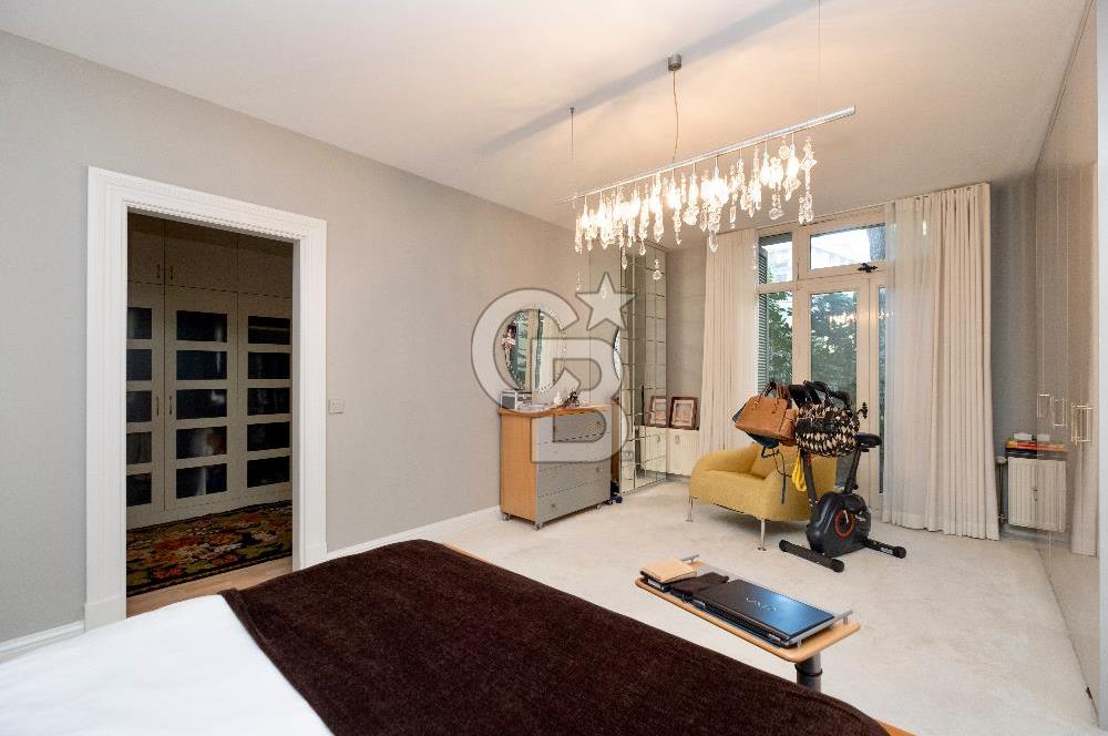 ALTUNİZADE MESA KORU EVLERİ , ÖZEL MİMARİ TASARIM 5+1 BAHÇE KATI