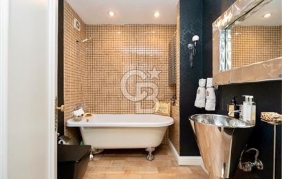 ALTUNİZADE MESA KORU EVLERİ , ÖZEL MİMARİ TASARIM 5+1 BAHÇE KATI