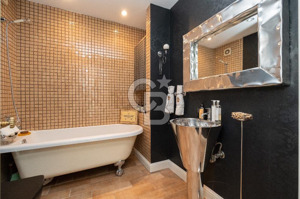 ALTUNİZADE MESA KORU EVLERİ , ÖZEL MİMARİ TASARIM 5+1 BAHÇE KATI