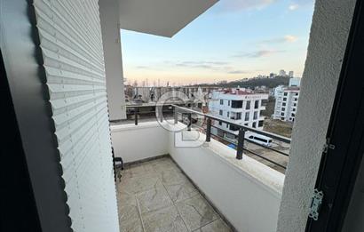 COLDWELL BANKER VONA MUSTAFA ŞEN'DEN KÖRFEZDE SATILIK 1+1 EŞYALI DAİRE