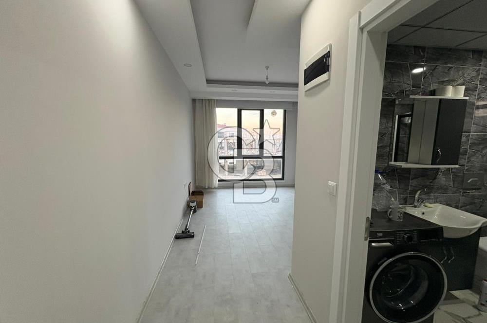 COLDWELL BANKER VONA MUSTAFA ŞEN'DEN KÖRFEZDE SATILIK 1+1 EŞYALI DAİRE