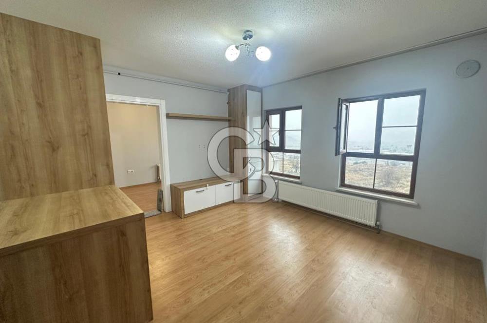 Karahasanlı Mah 2+1 79 M² Kiralık Arakat Daire