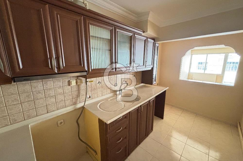 CB Yalı'dan Güzelyalı Mithatpaşa Caddesi Yakını Bakımlı 3+1 Daire