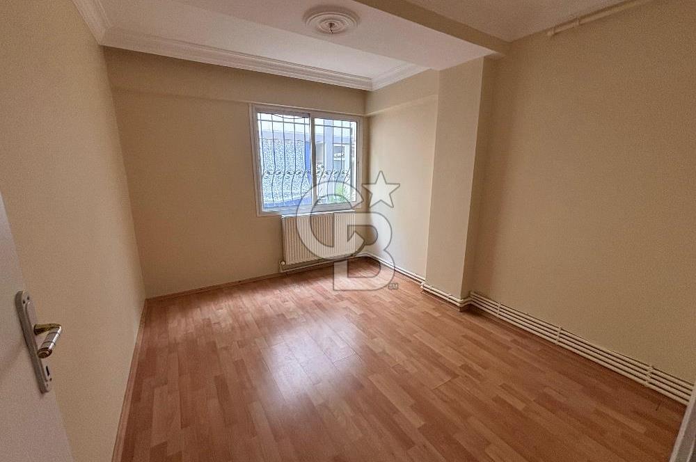 CB Yalı'dan Güzelyalı Mithatpaşa Caddesi Yakını Bakımlı 3+1 Daire