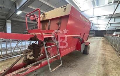 CB KİNG'DEN YENİKÖY MAHALLESİ TAM EKİPMANLI SATILIK ÇİFTLİK