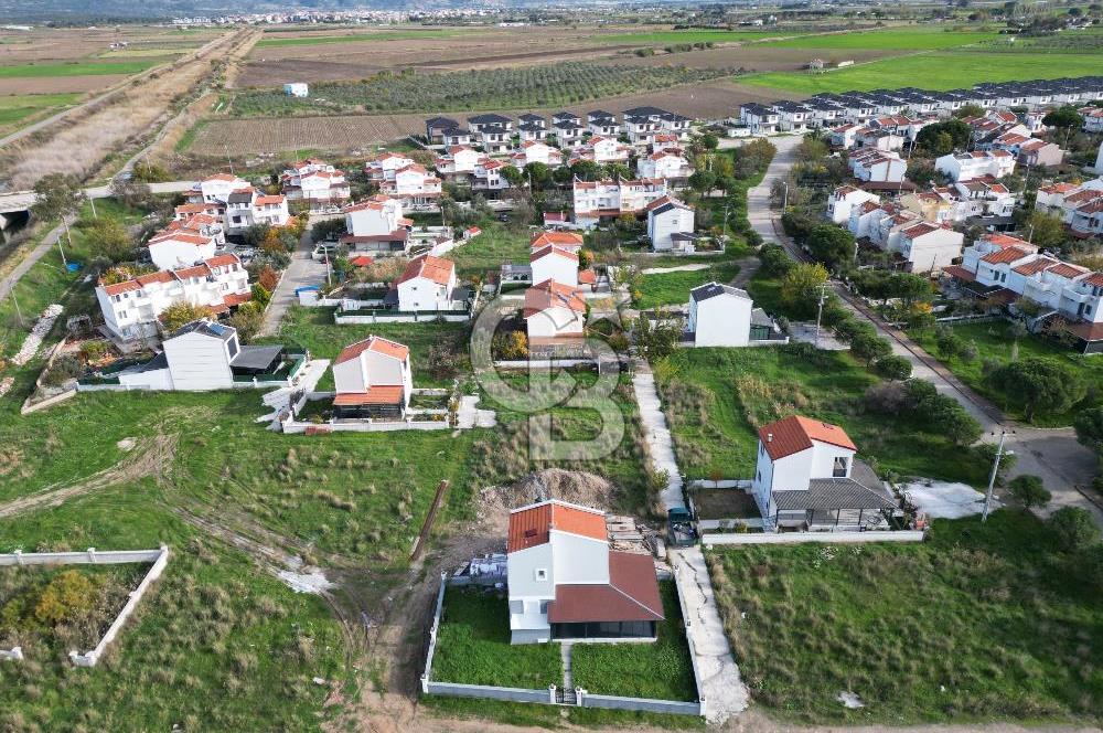 Ayvalık Altınova'da Denize Yakın Satılık imarlı Arsa 