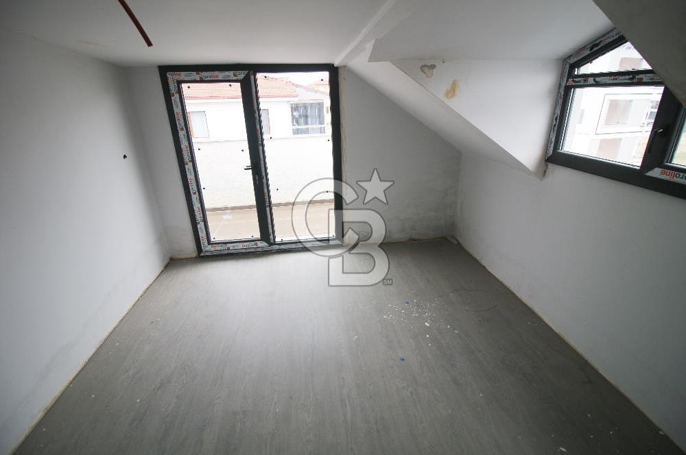 CB OPİA'DAN YSS'YE YAKIN, OKULLAR BÖLGESİNDE GENİŞ 5+1 DUBLEKS