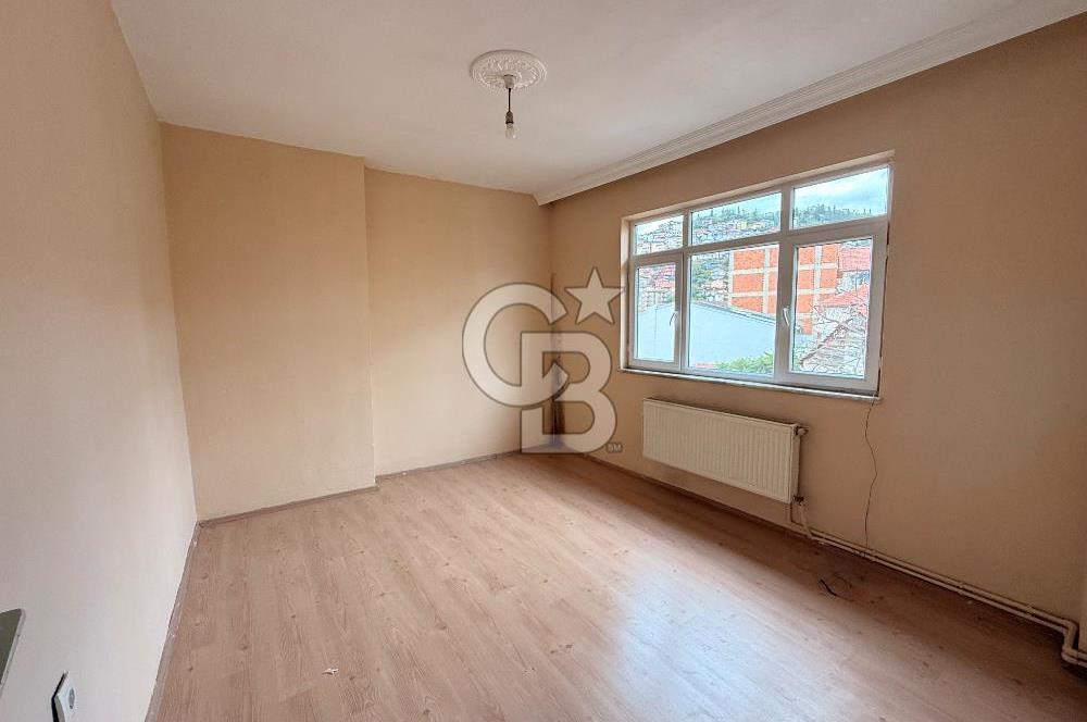 İZMİT MERKEZ CEDİT MAHALLESİ DENİZ MANZARALI 3+1 SATILIK DAİRE