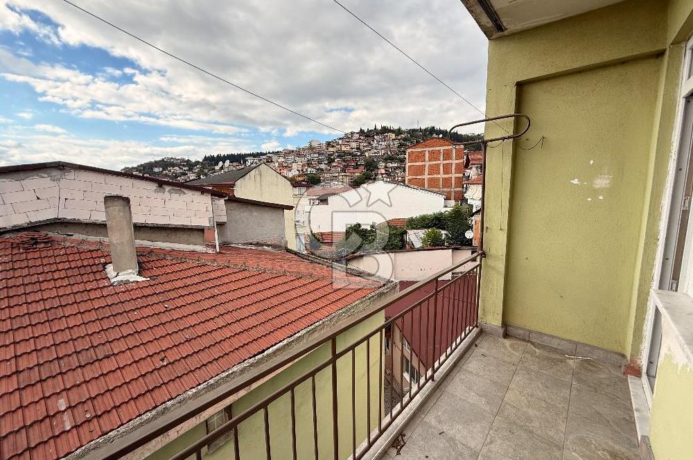 İZMİT MERKEZ CEDİT MAHALLESİ DENİZ MANZARALI 3+1 SATILIK DAİRE