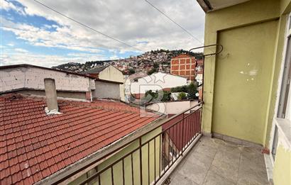 İZMİT MERKEZ CEDİT MAHALLESİ DENİZ MANZARALI 3+1 SATILIK DAİRE