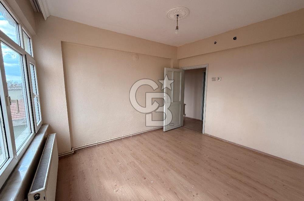 İZMİT MERKEZ CEDİT MAHALLESİ DENİZ MANZARALI 3+1 SATILIK DAİRE