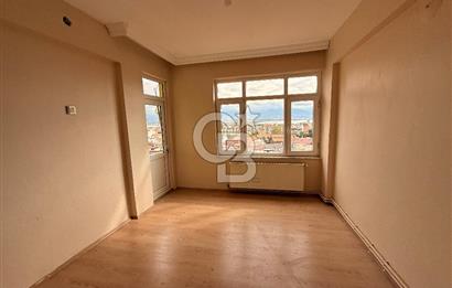 İZMİT MERKEZ CEDİT MAHALLESİ DENİZ MANZARALI 3+1 SATILIK DAİRE