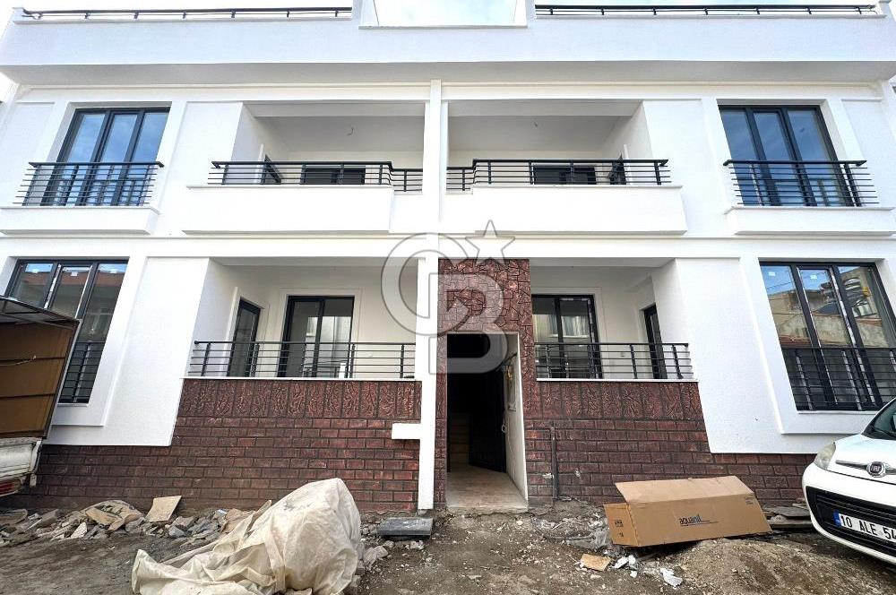 EDREMİT KADIKÖY'DE, SIFIR ÇOK UYGUN FİYATA 1+1 LÜKS DAİRE