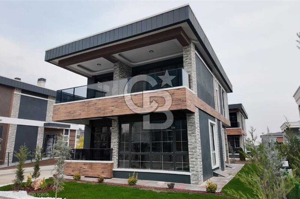 BAĞLICA'DA 5+1 KAÇIRILMAYACAK SATILIK VİLLA