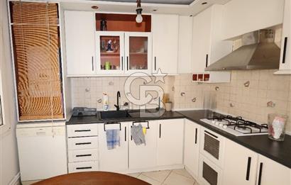 İnönü Cd. üzeri Göztepe Stadı karşısı mükemmel konumlu kiralık..