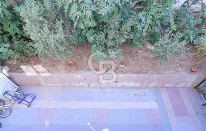 İnönü Cd. üzeri Göztepe Stadı karşısı mükemmel konumlu kiralık..