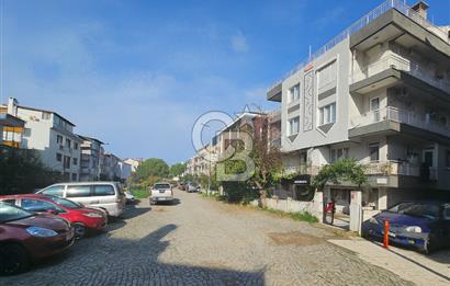 Ayvalık Ali Çetinkaya Mah.'de Satılık Arakat 2+1 Daire