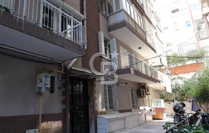 İnönü Cd. üzeri Göztepe Stadı karşısı mükemmel konumlu kiralık..